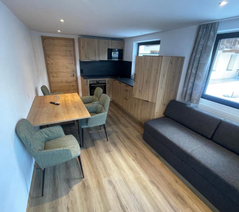 Photo of Others in Ravaisch