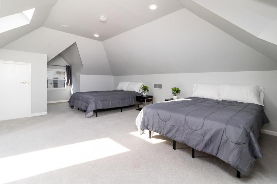 Photo of Bedroom in East Price Hill