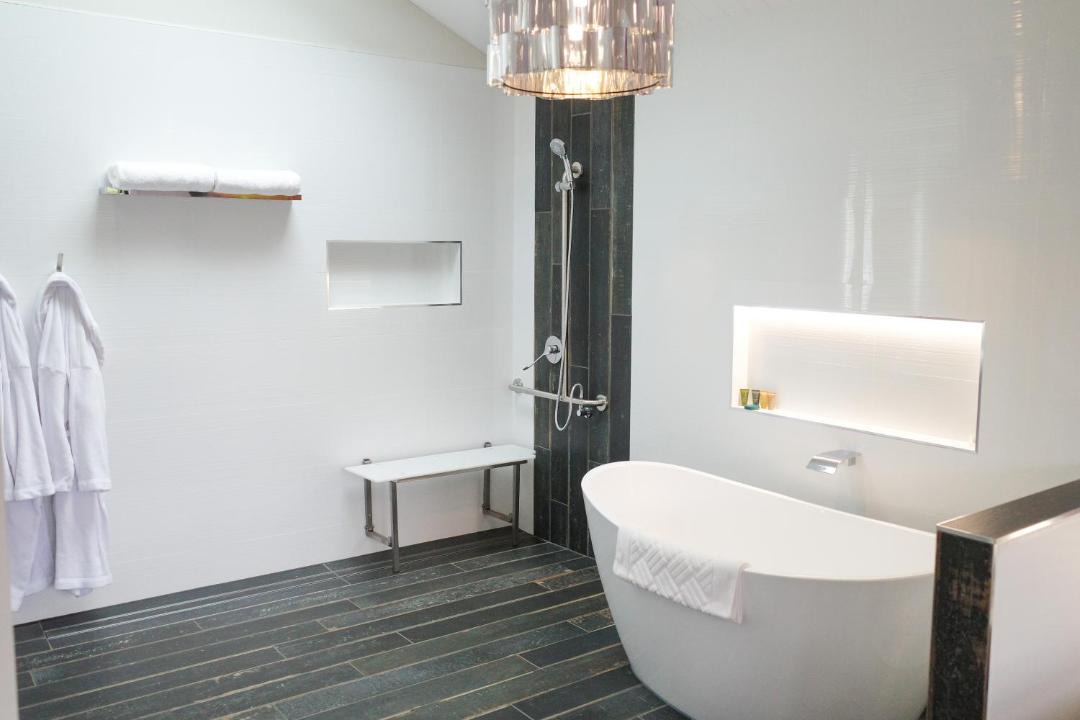 Photo of Others in Mapleton