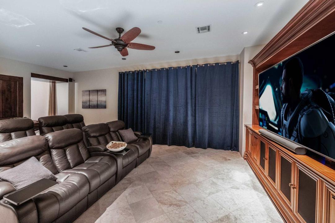 Photo of Livingroom in Pinnacle Peak