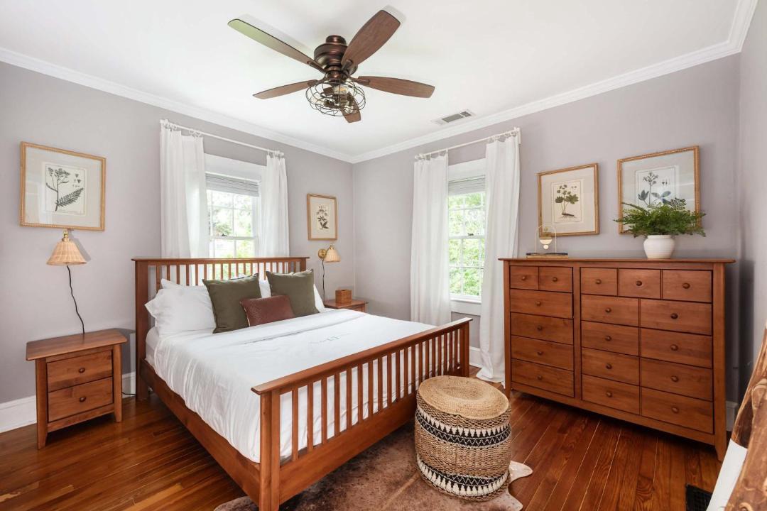 Photo of Bedroom in Kirkwood