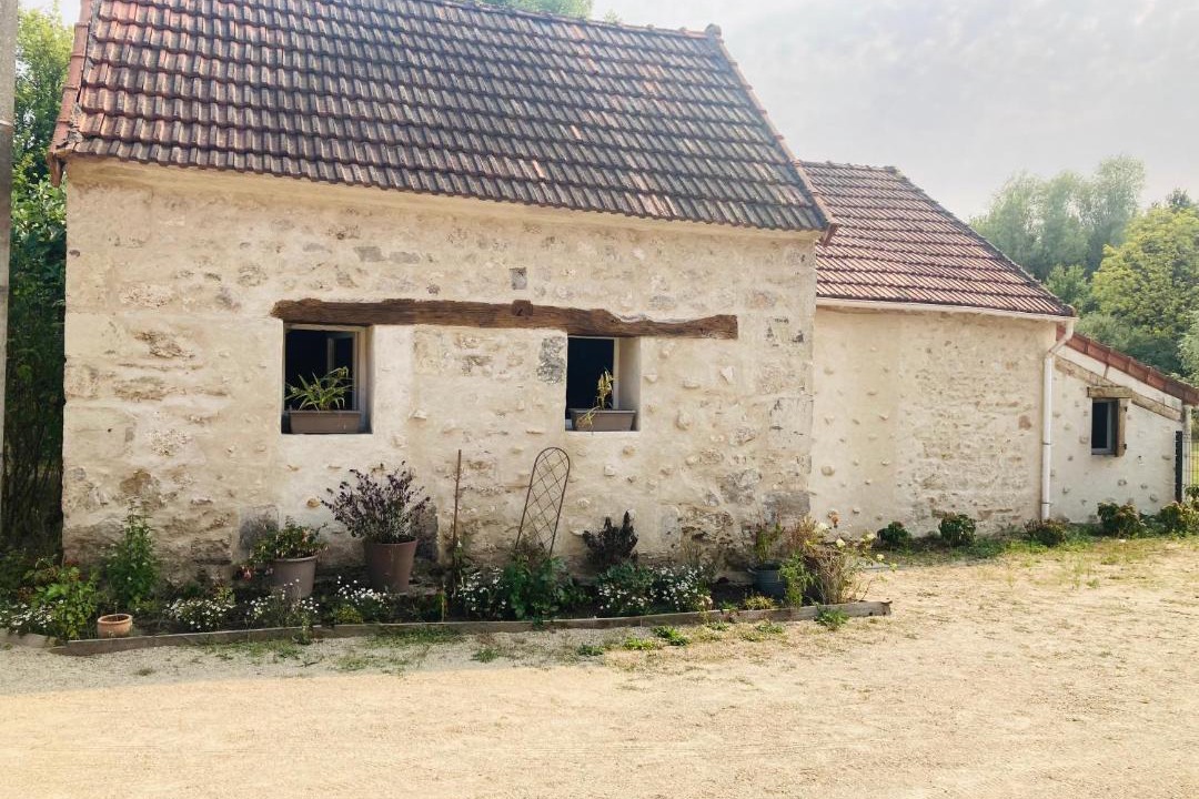 Photo of Others in Chatel-de-Neuvre