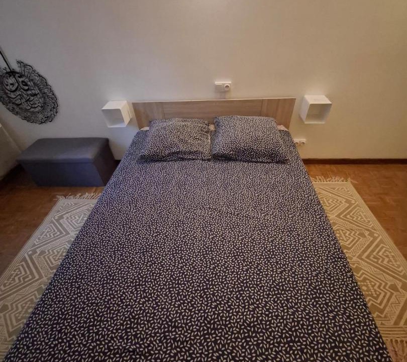 Photo of Others in Briatexte