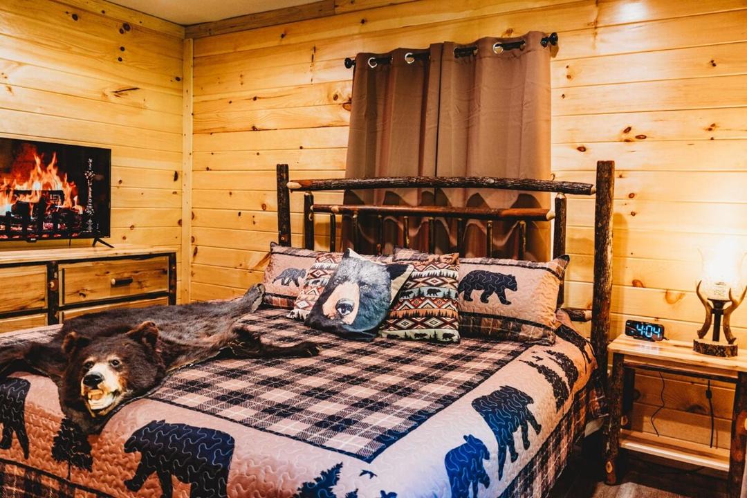 Photo of Bedroom in Pigeon Forge