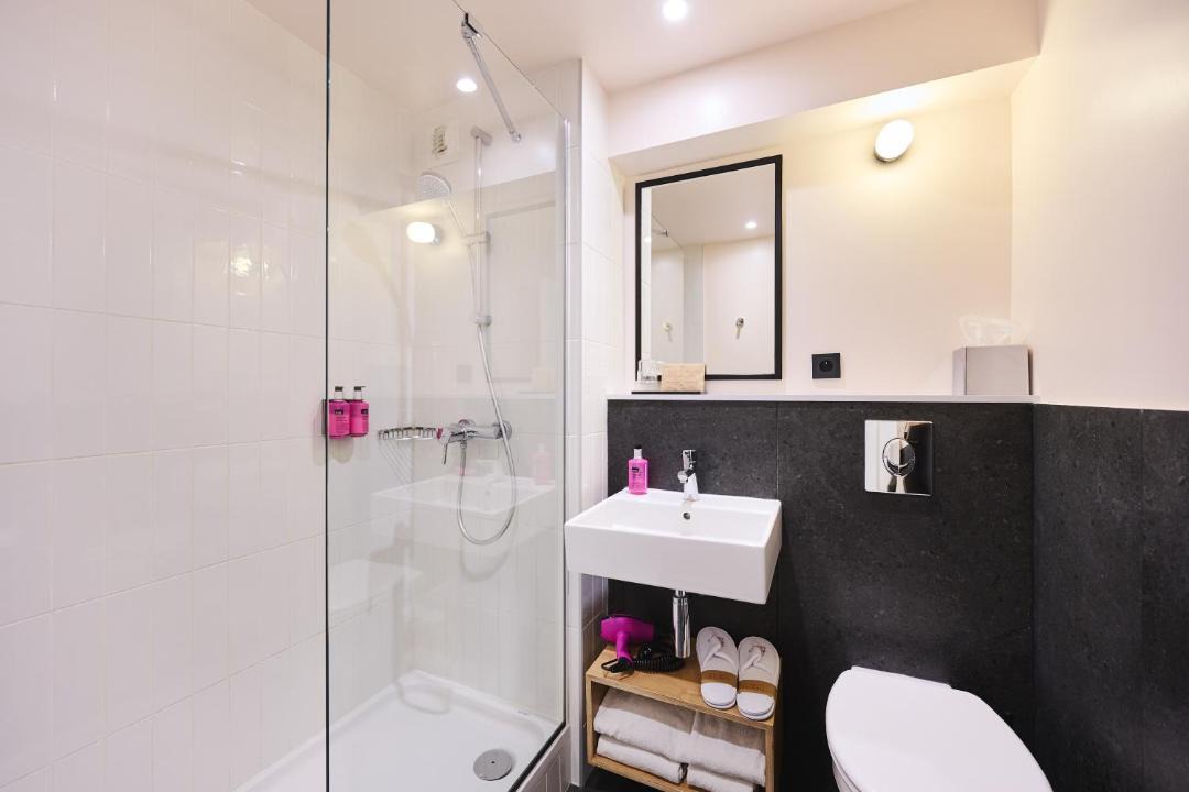 Photo of Others in Quartier Saint-Ambroise