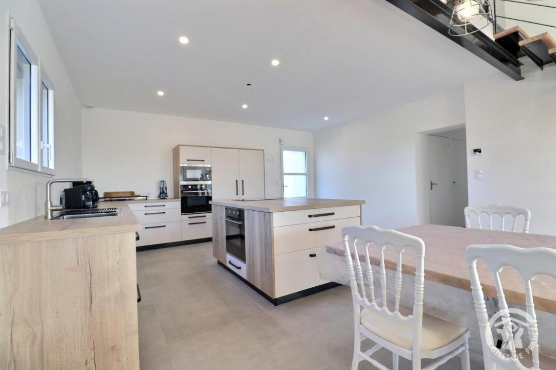 Photo of Others in Parce