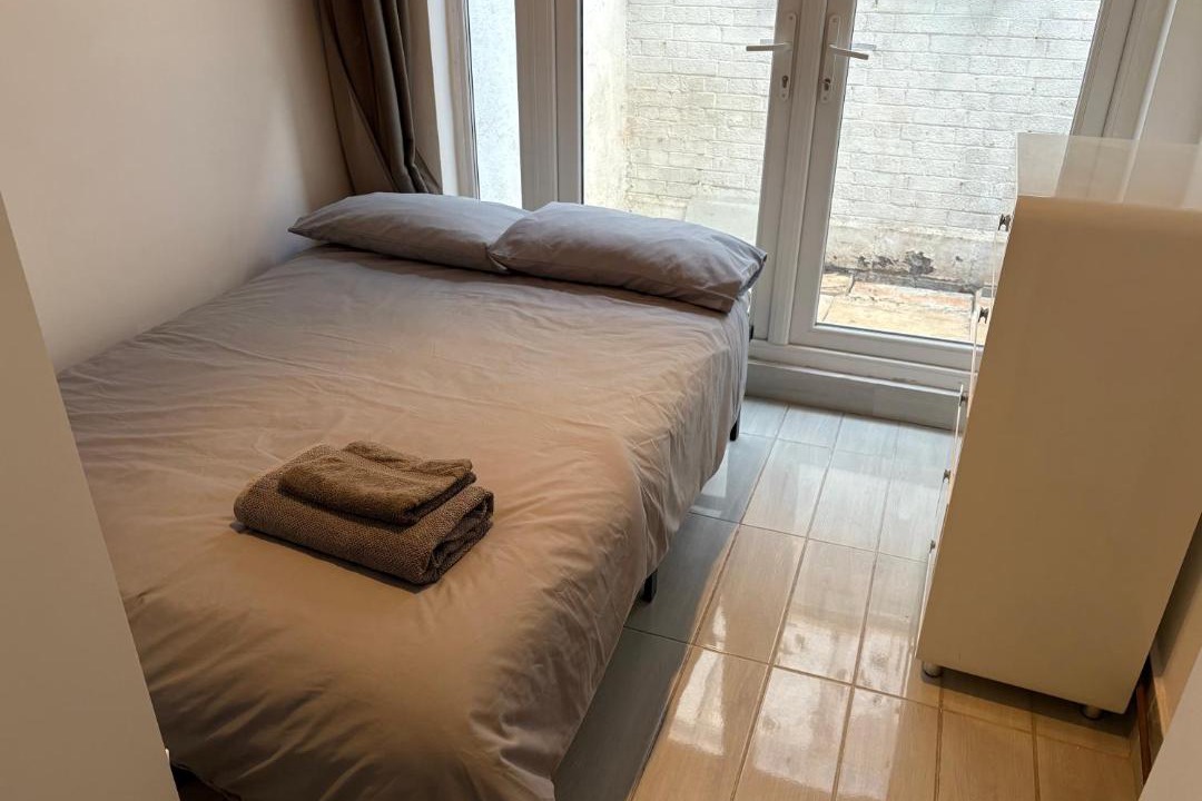 Photo of Bedroom in Tollington