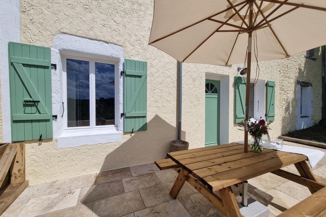 Photo of Patio Balcony in Lesignac-Durand