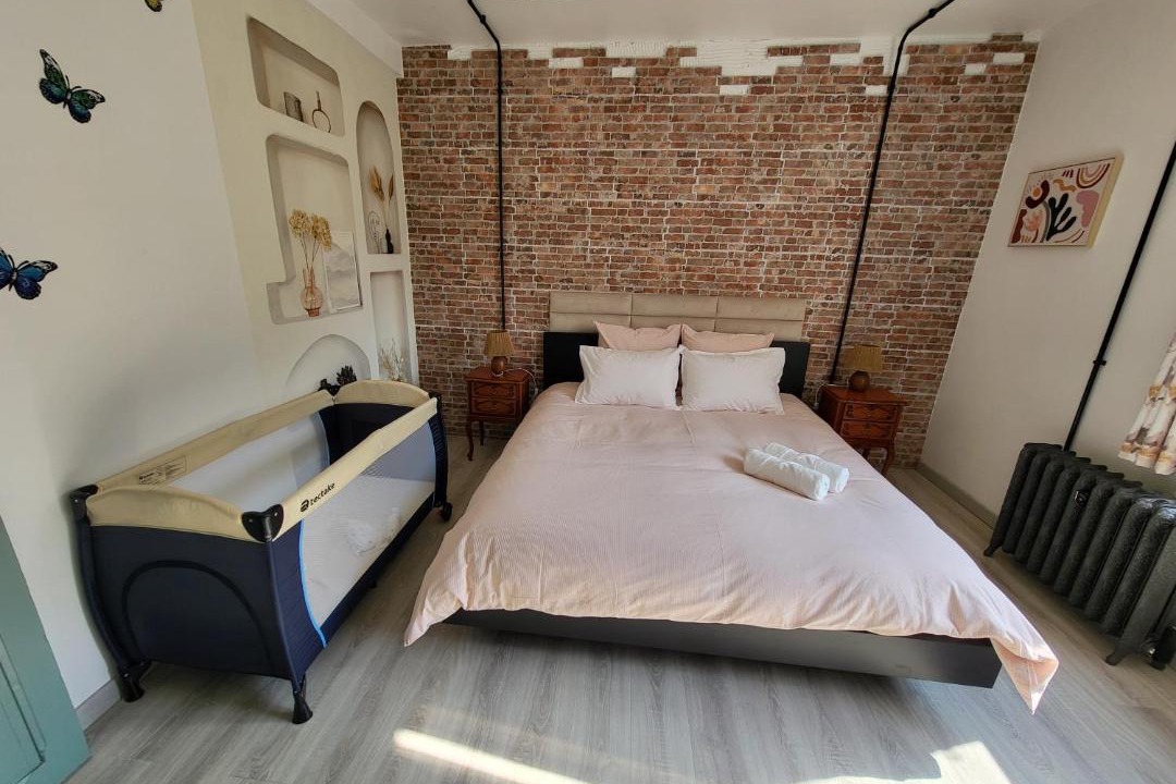 Photo of Others in Feings