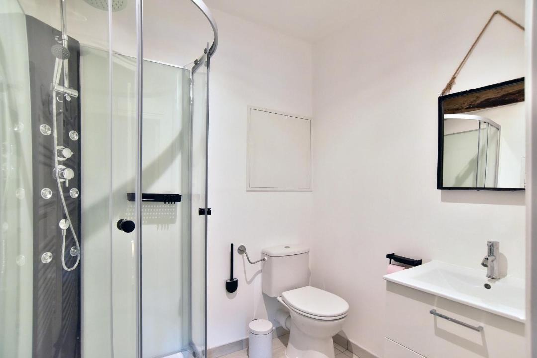 Photo of Bathroom in Saint-Onen-la-Chapelle