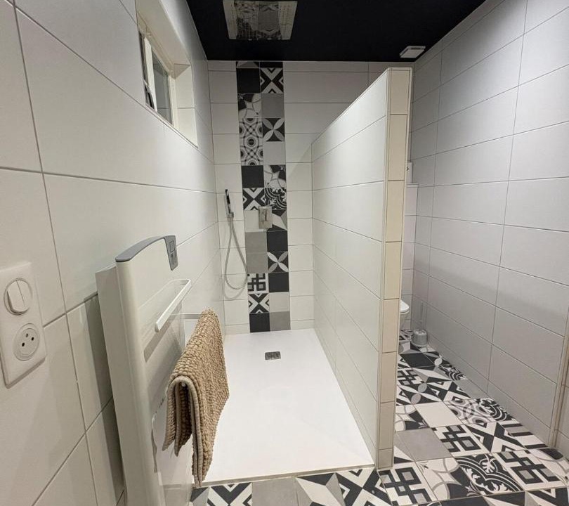 Photo of Bathroom in Arthes