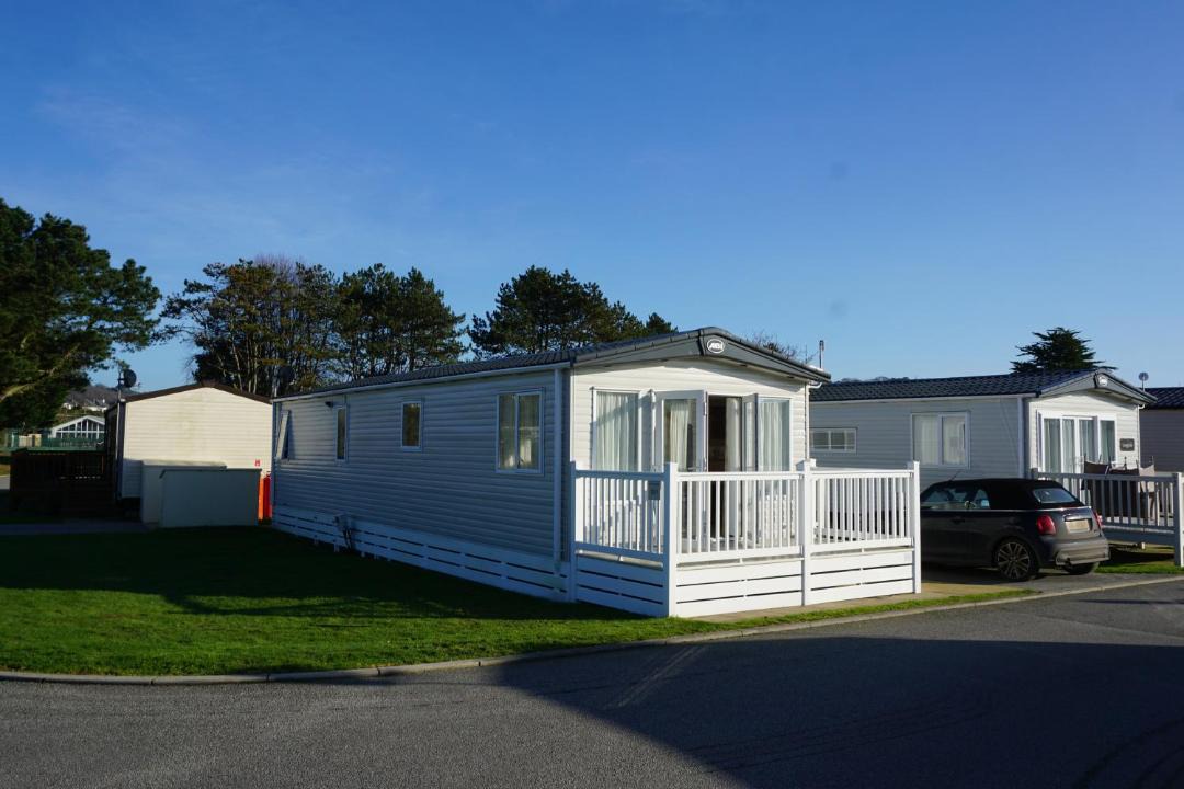 Photo of Others in Par