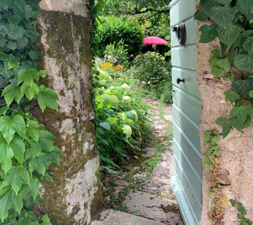 Photo of Others in Menotey