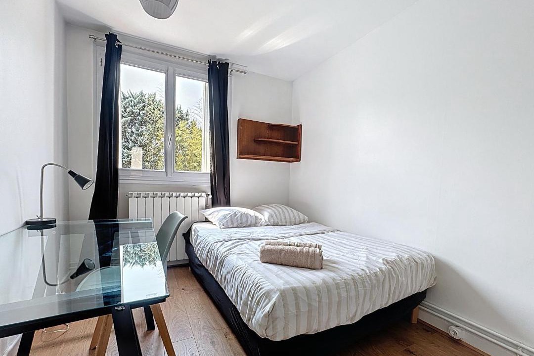 Photo of Bedroom in 5th Arrondissement