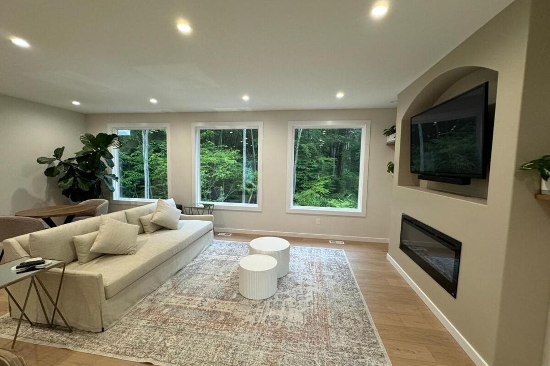 Photo of Livingroom in Spring Lake