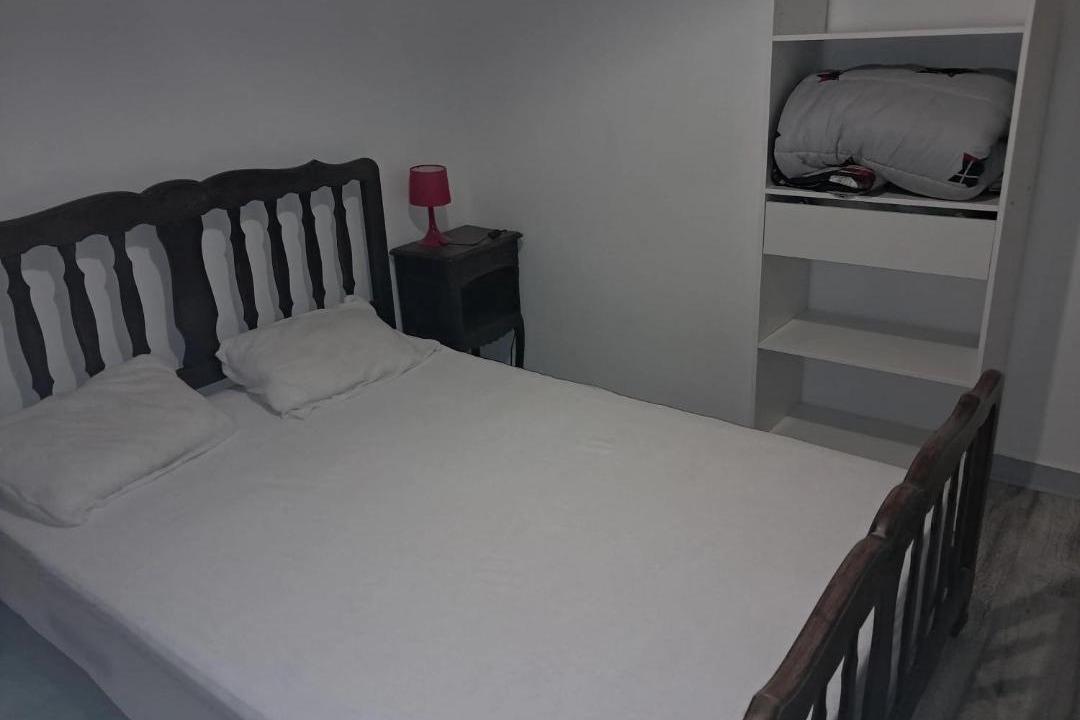 Photo of Bedroom in Maille