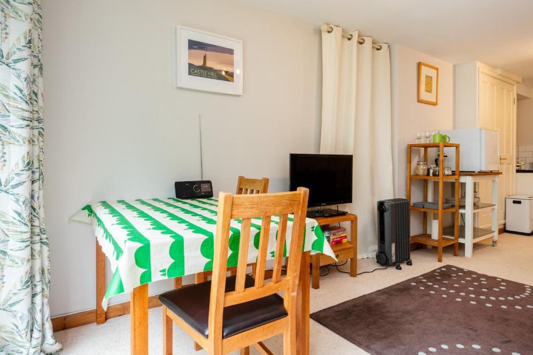 Photo of Others in Hepworth