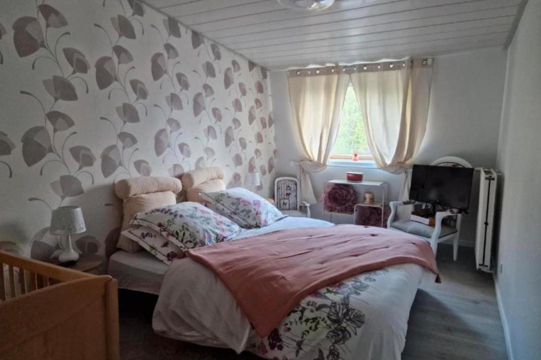 Photo of Bedroom in Canaples