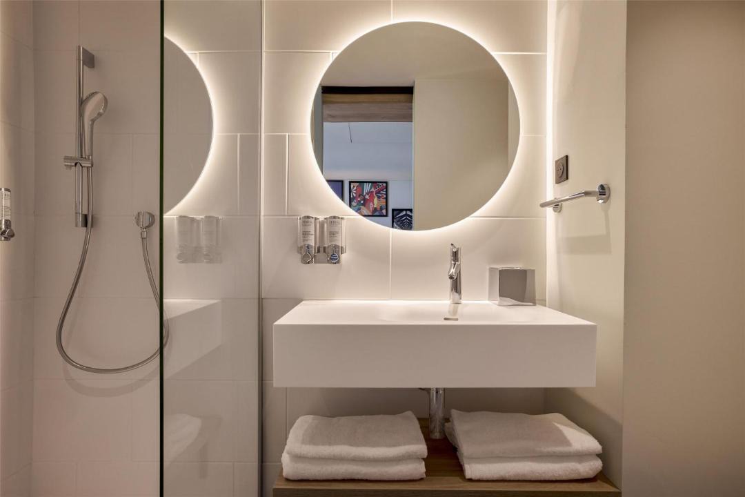 Photo of Bathroom in Colombier-Saugnieu