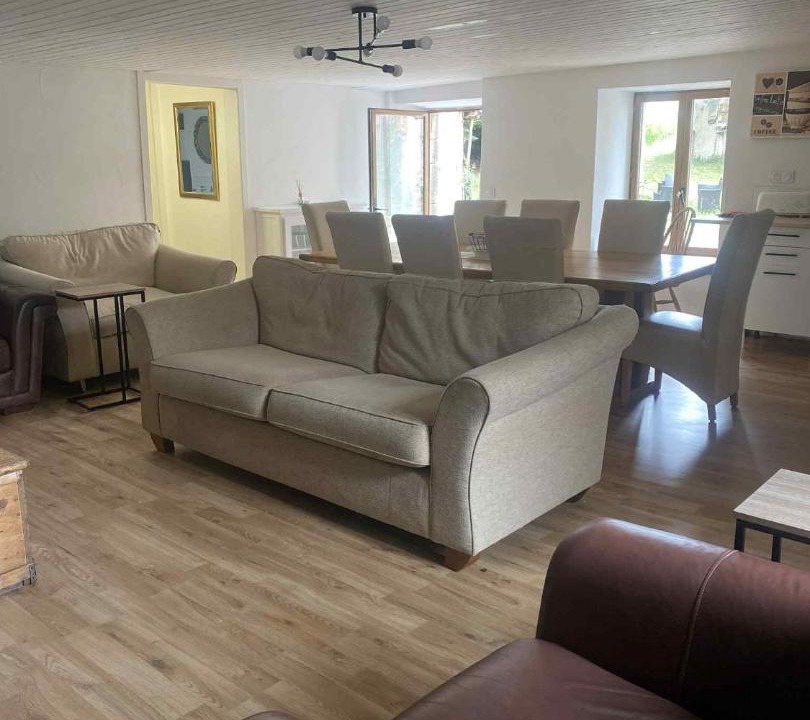 Photo of Livingroom in Oradour-sur-Vayres