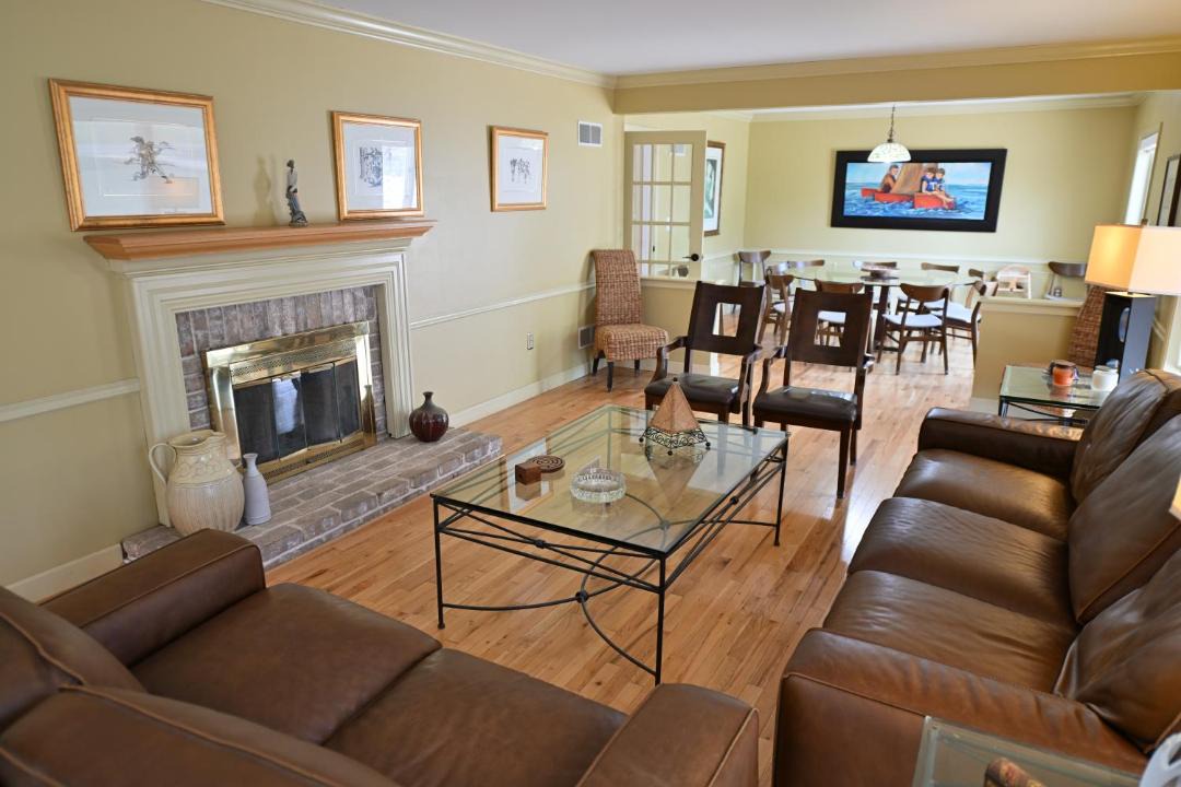 Photo of Livingroom in Ono