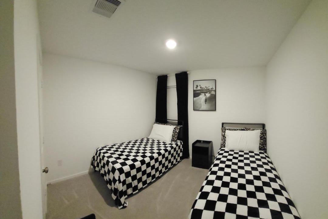 Photo of Bedroom in New Caney