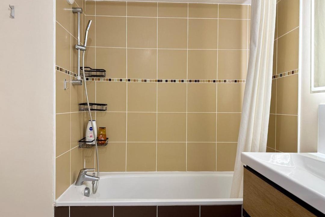 Photo of Bathroom in Colomiers