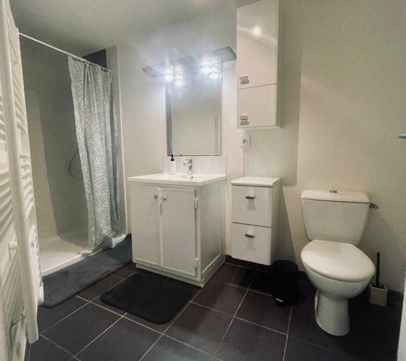 Photo of Bathroom in Castelsarrasin