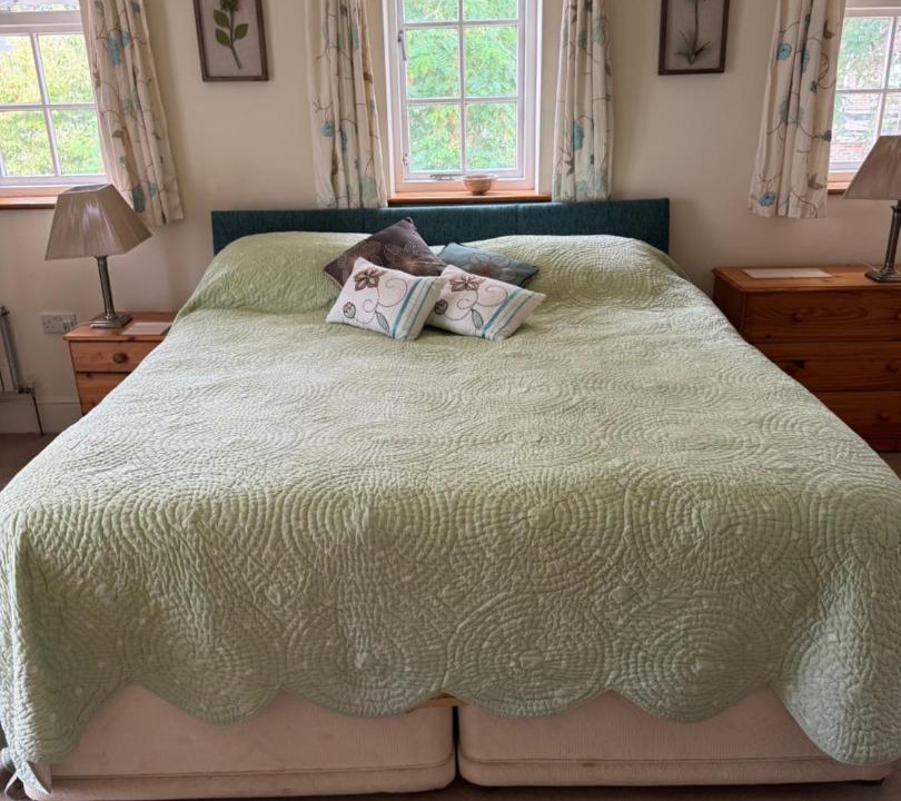 Photo of Others in Holworth