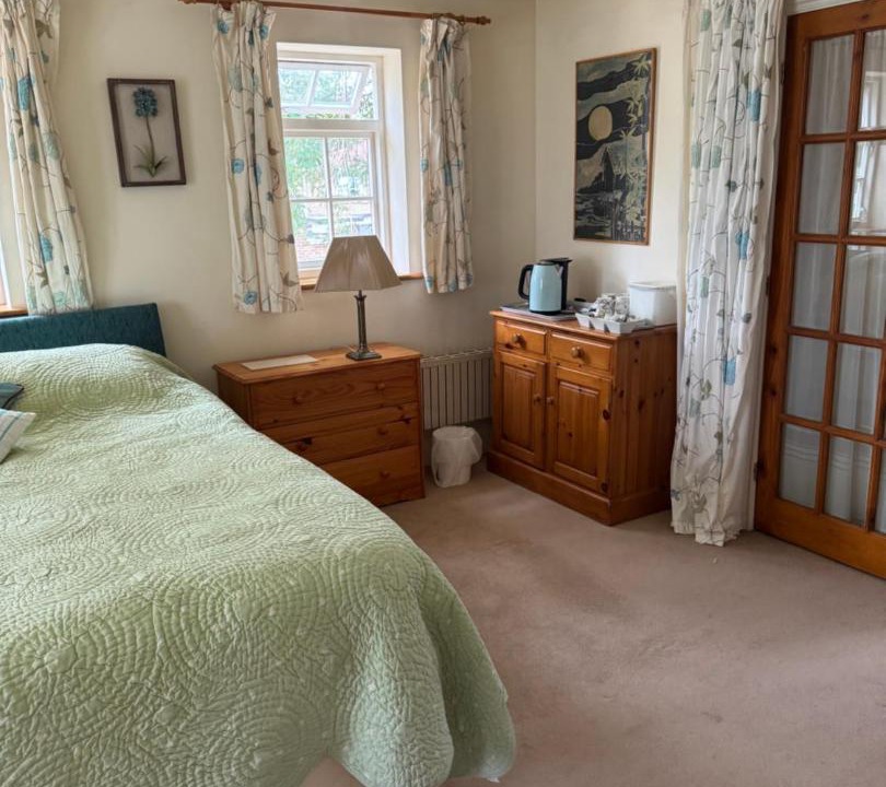 Photo of Others in Holworth