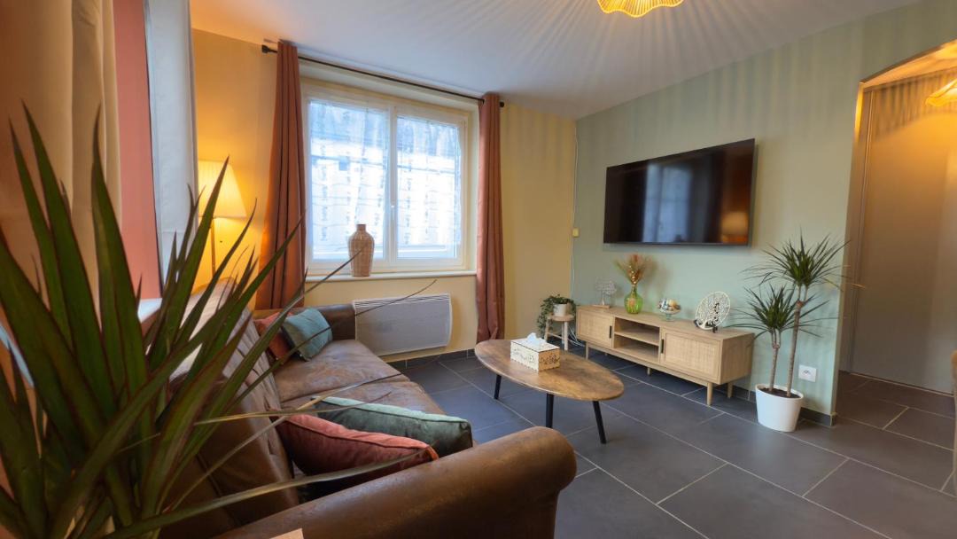 Photo of Others in Baccarat