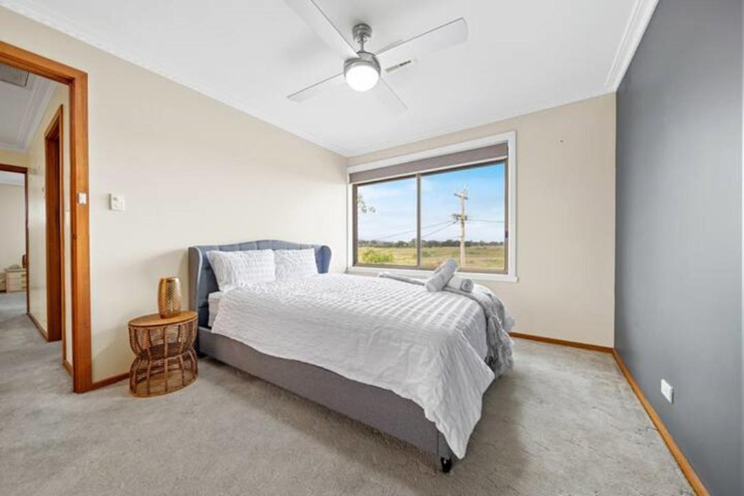 Photo of Bedroom in Officer