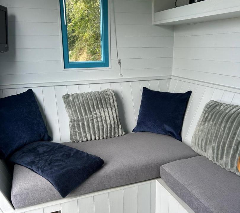 Photo of Others in Barbrook