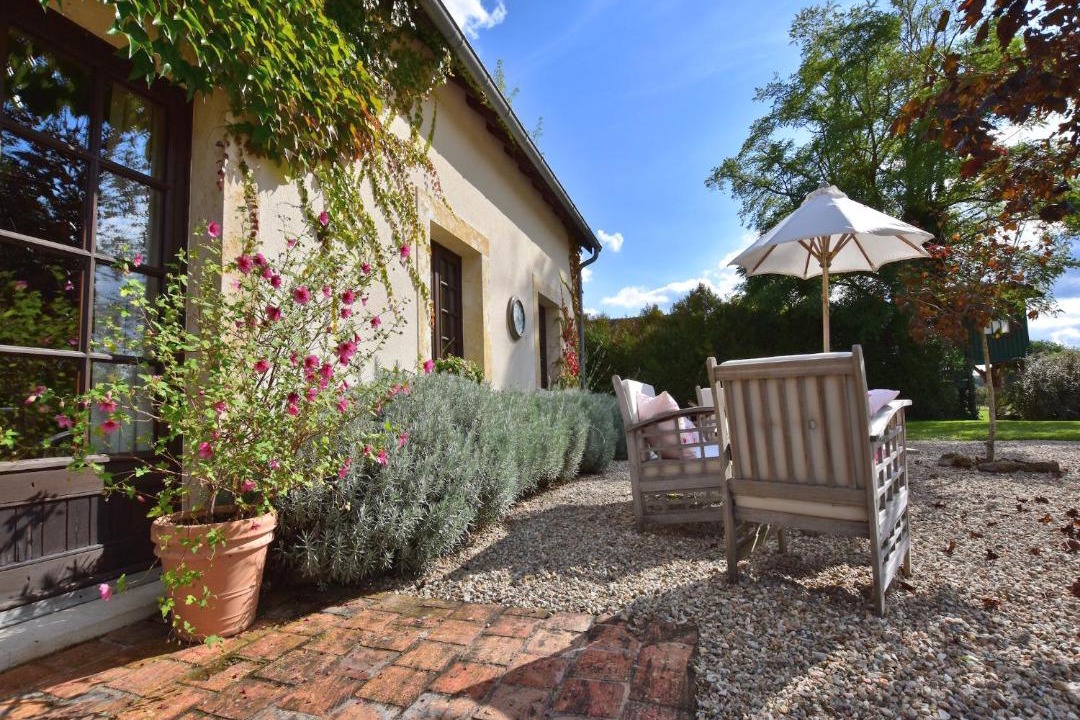 Photo of Others in Le Chatelet