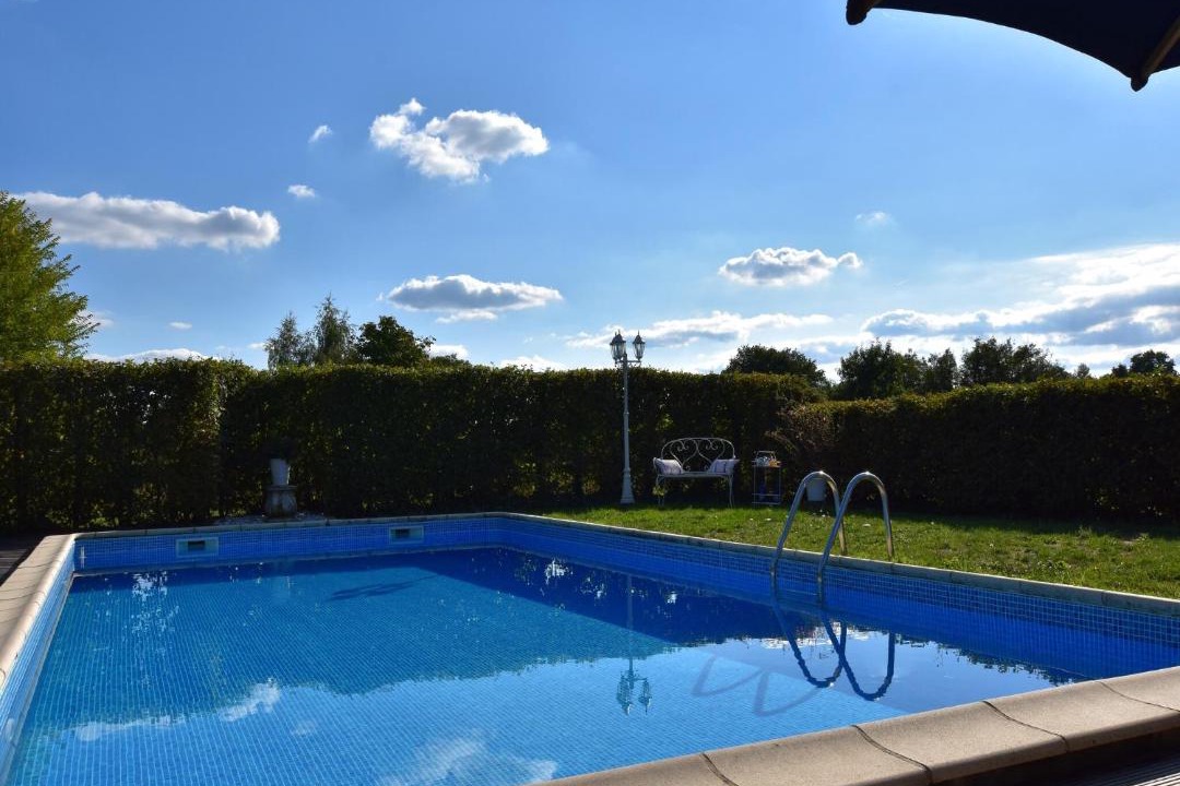 Photo of Others in Le Chatelet