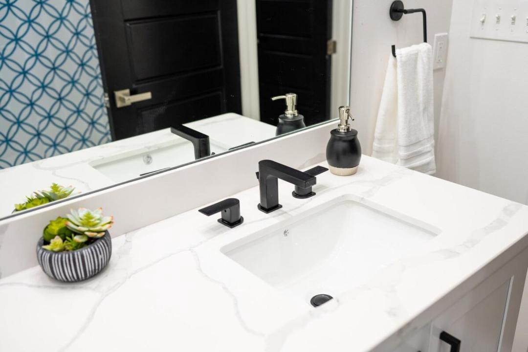 Photo of Bathroom in Tulane - Gravier