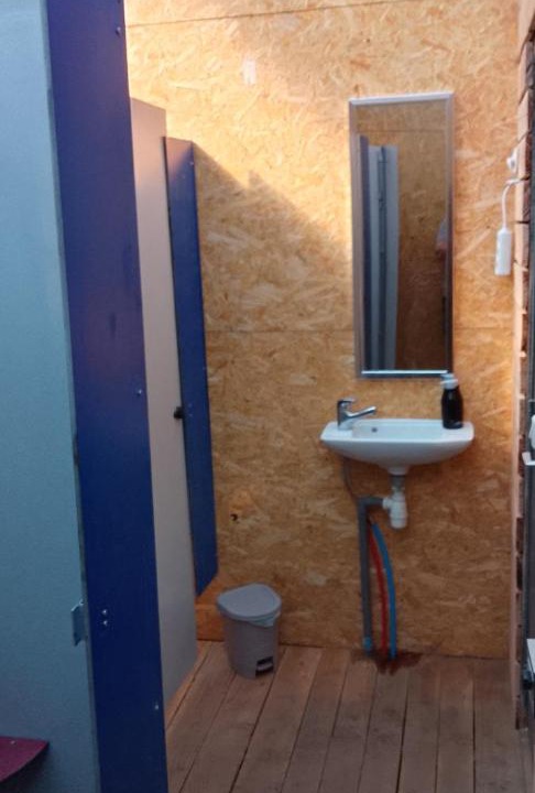 Photo of Bathroom in Inzinzac-Lochrist