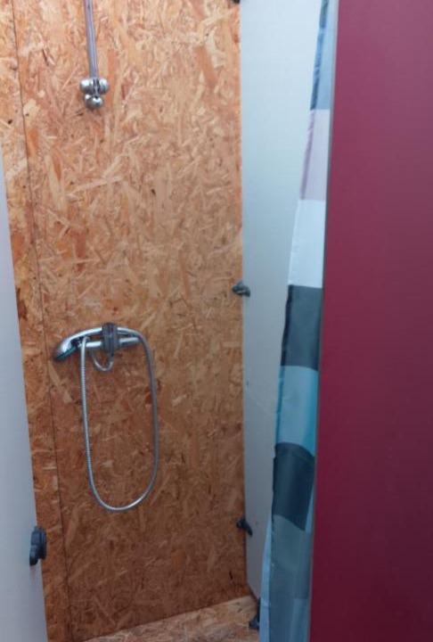 Photo of Bathroom in Inzinzac-Lochrist