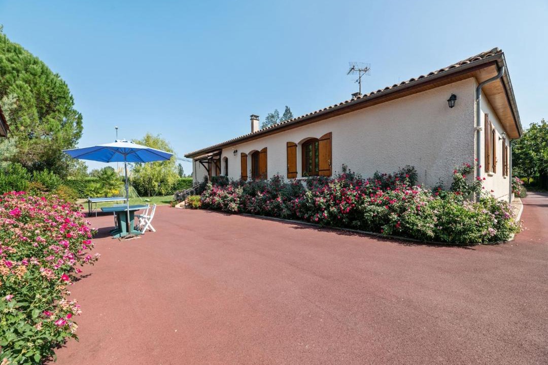 Photo of Others in Pineuilh