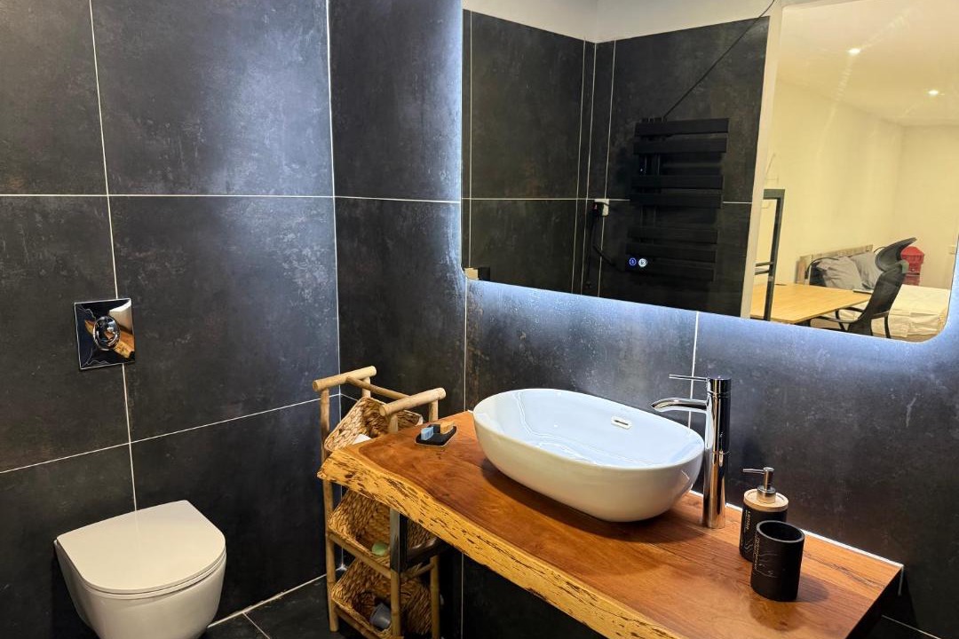 Photo of Others in Monticello