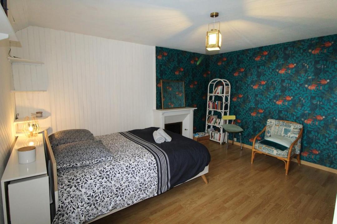 Photo of Bedroom in Tesse-Froulay