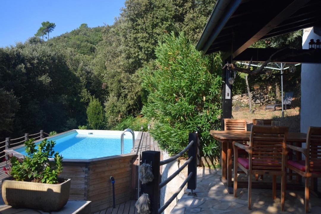 Photo of Others in Duniere-sur-Eyrieux