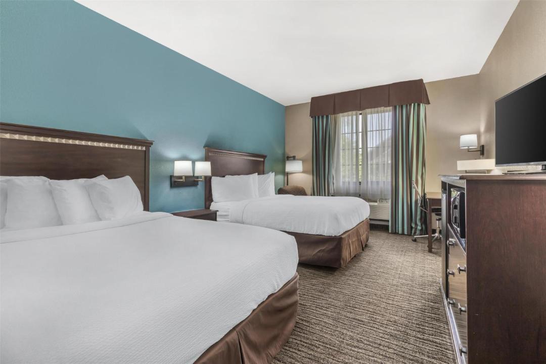 Photo of Bedroom in Mineola