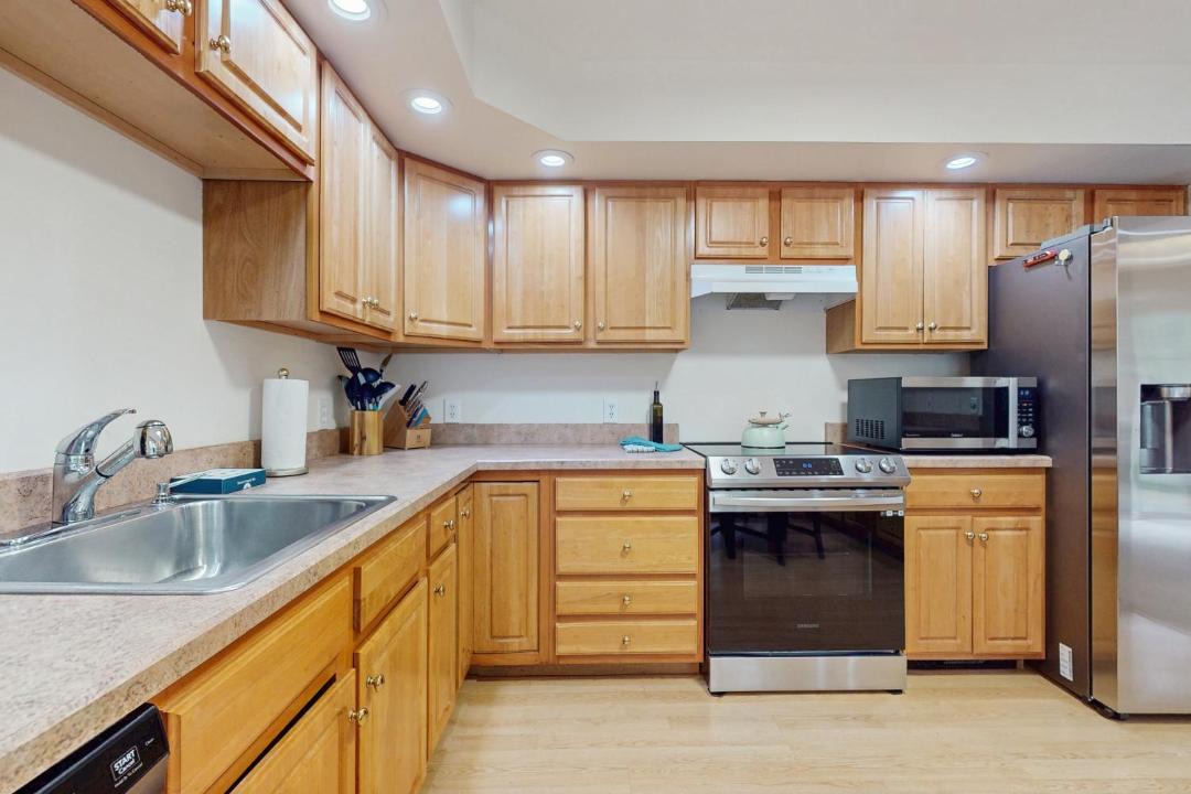 Photo of Kitchen in West Yarmouth