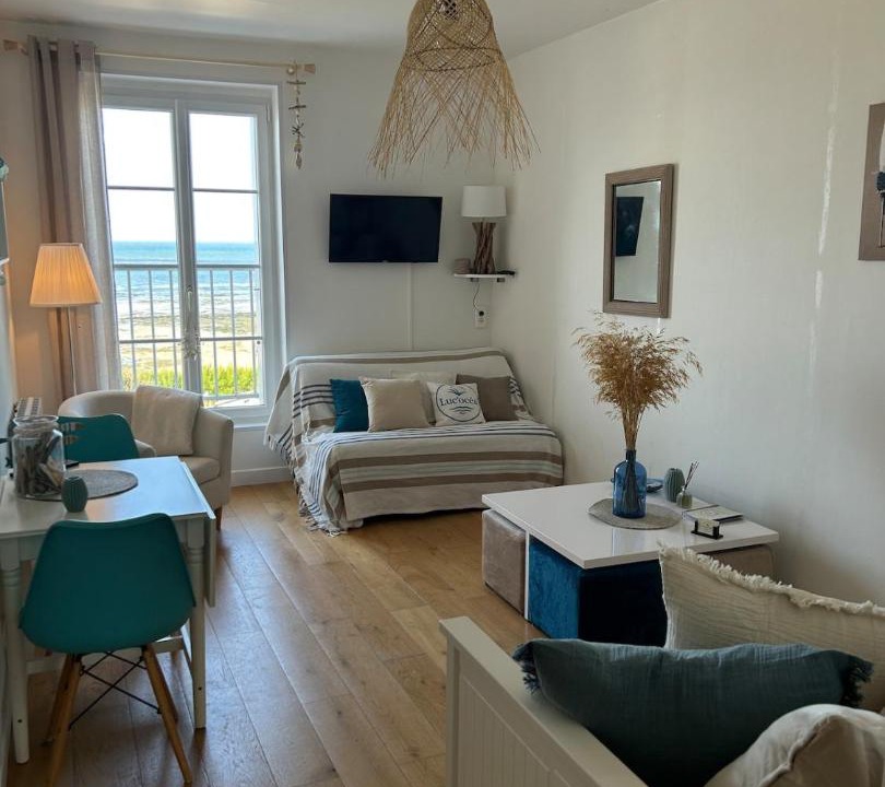 Photo of Others in Luc-sur-Mer