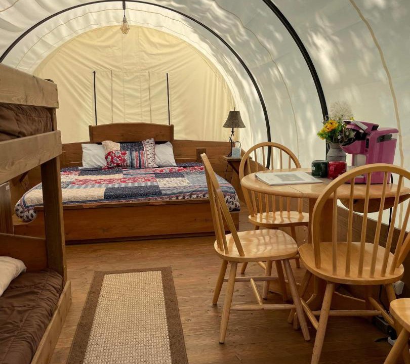 Photo of Others in Jamestown