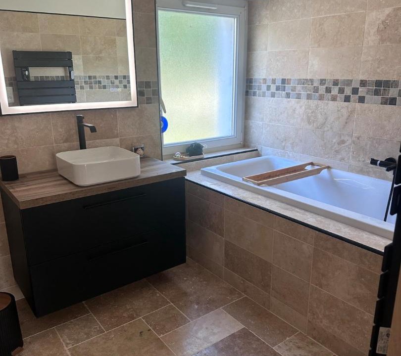 Photo of Bathroom in Brienne-le-Chateau