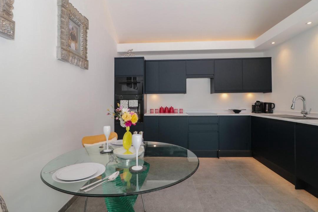 Photo of Others in Bishop Sutton