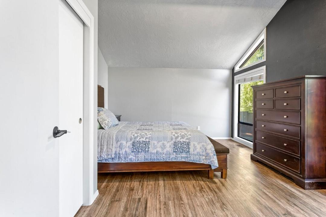 Photo of Bedroom in Sherwood - Tualatin South