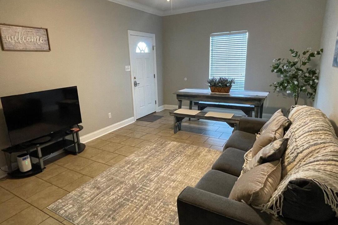 Photo of Livingroom in Sunshine